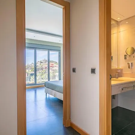 Amazing Sea Views Apartment *